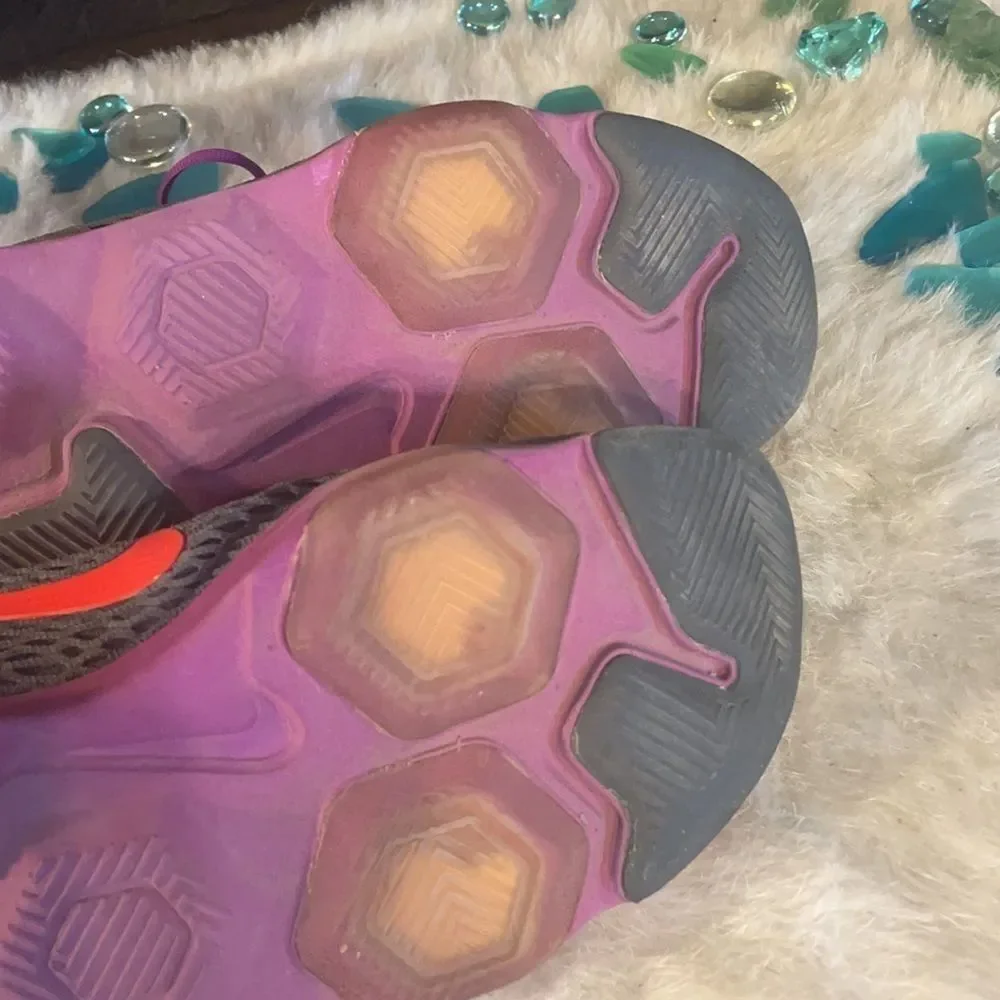 Nike shoes 8.5 (4429)